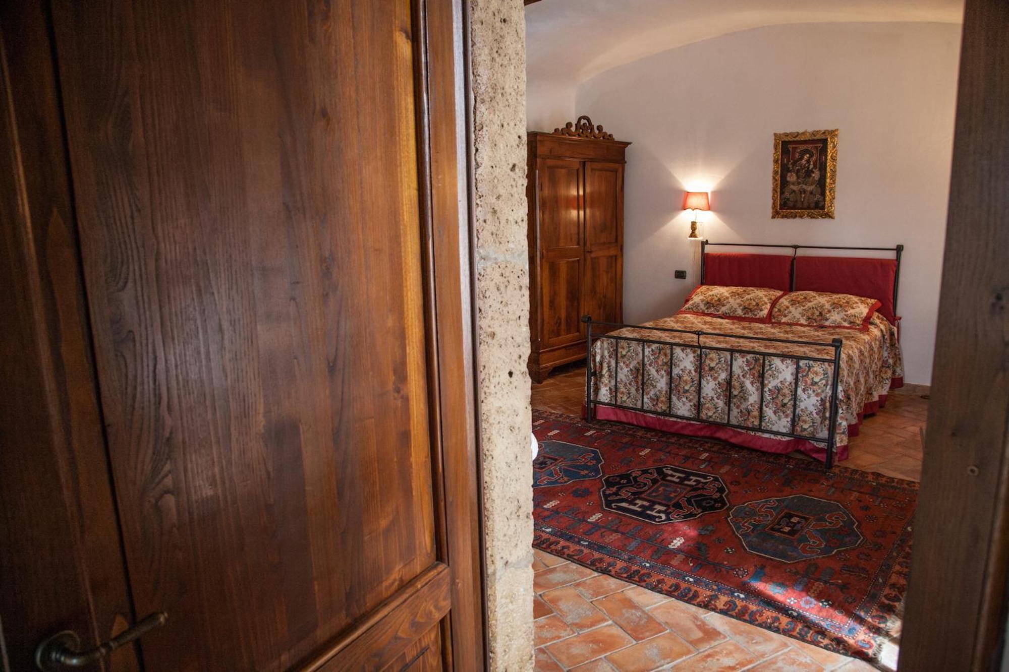 La Casa Degli Archi Hotel Pitigliano Bagian luar foto