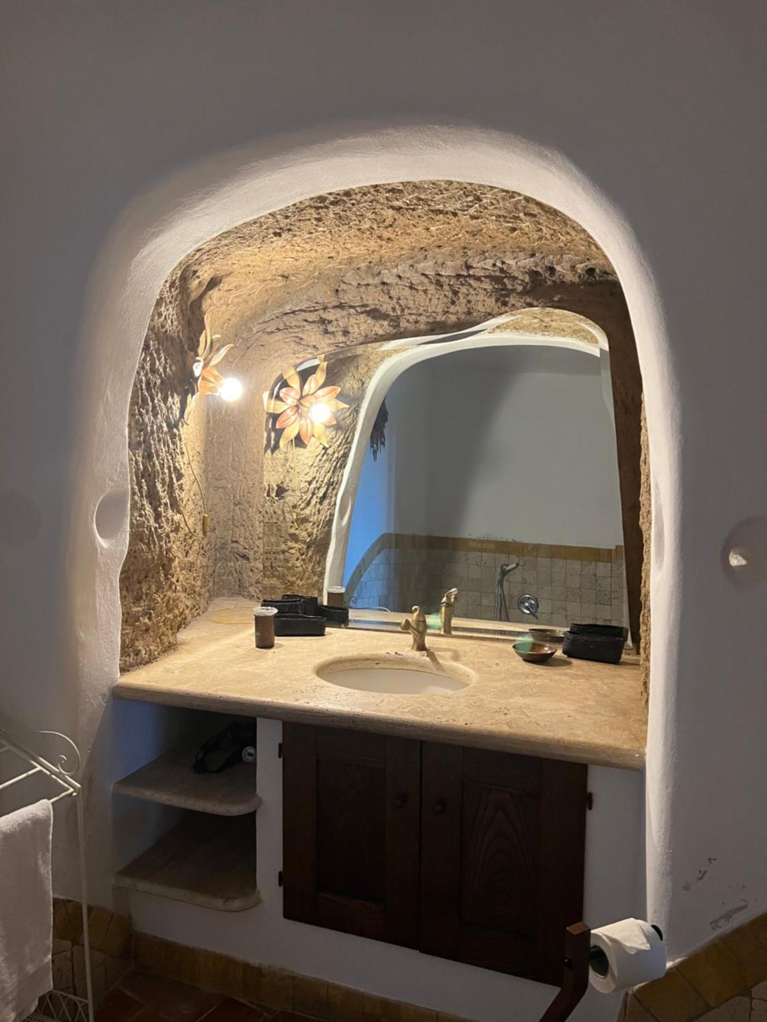 La Casa Degli Archi Hotel Pitigliano Bagian luar foto
