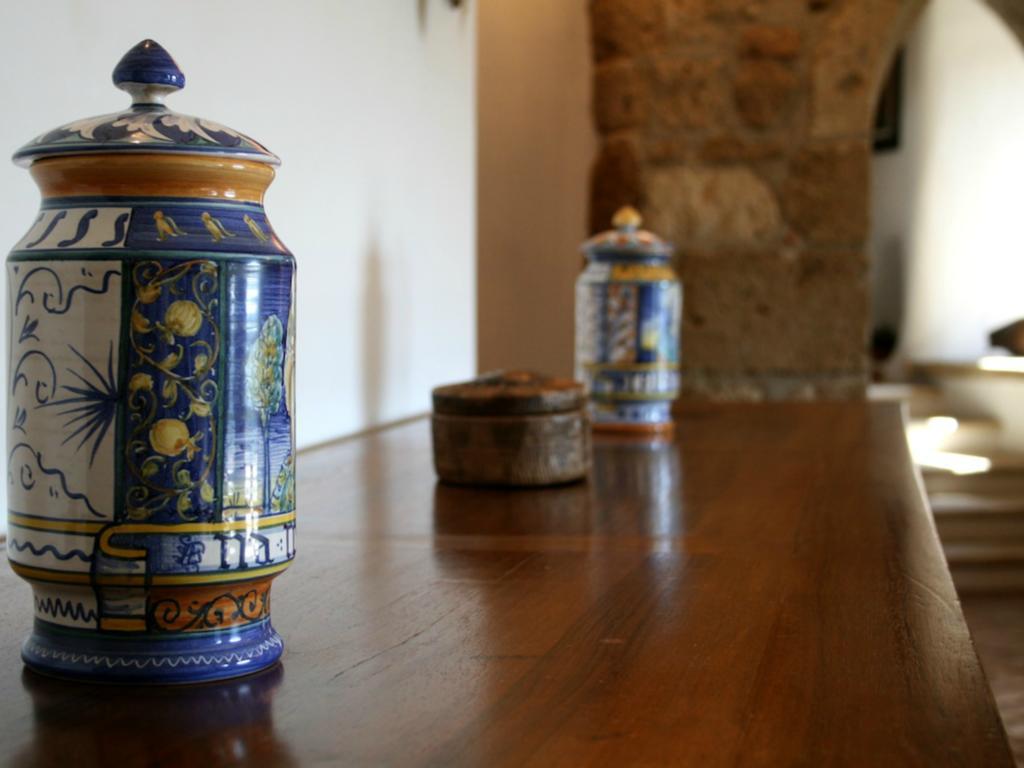 La Casa Degli Archi Hotel Pitigliano Bagian luar foto